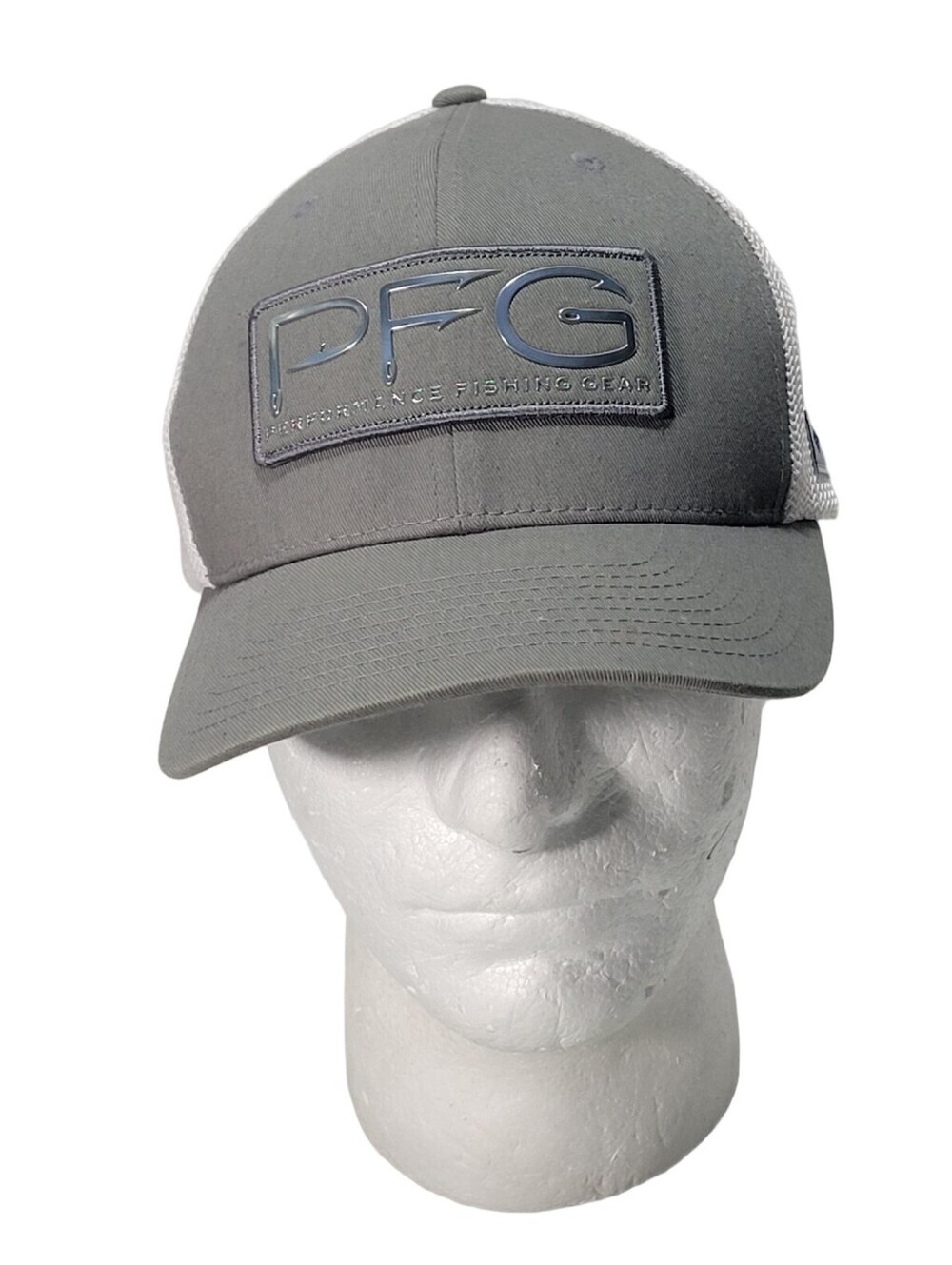 Columbia Performance Fishing Gear Gray & White Mesh Back Fitted Hat Cap